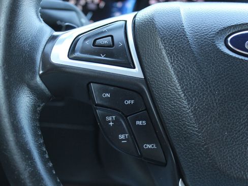 Used 2014 Ford Fusion Titanium image 25