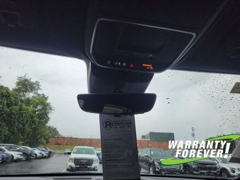 New 2026 Chevrolet Traverse RS image 12