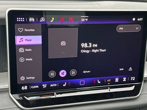 New 2026 Volkswagen Tiguan SE R-Line image 18