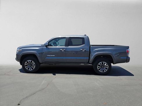 Certified 2023 Toyota Tacoma TRD Sport w/ Advanced Technology Package AWD/4WD image 7