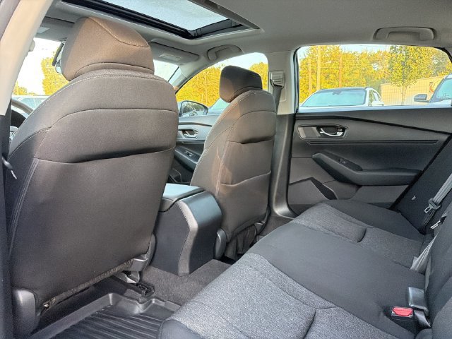 Used 2024 Honda Accord EX image 12