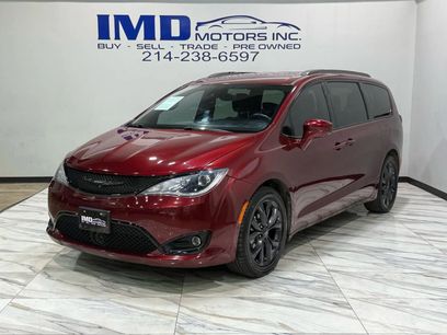 Used 2019 Chrysler Pacifica Touring Plus