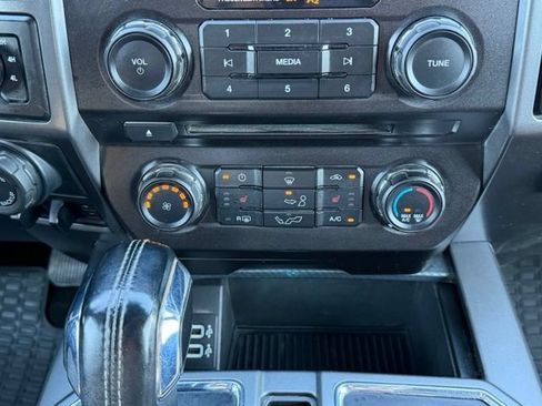 Used 2018 Ford F150 XLT w/ Equipment Group 302A Luxury AWD/4WD image 26