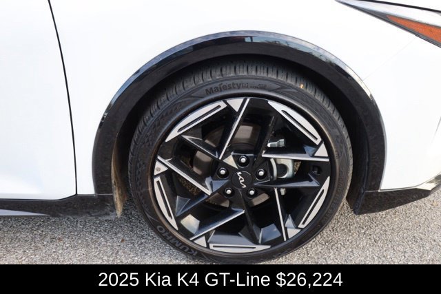 Used 2025 Kia K4 GT-Line w/ GT-Line Premium Package FWD image 15