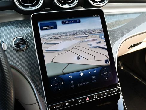 Used 2025 Mercedes-Benz CLE 300 4MATIC Cabriolet image 69