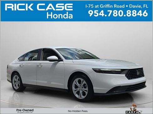 Certified 2025 Honda Accord LX image 1