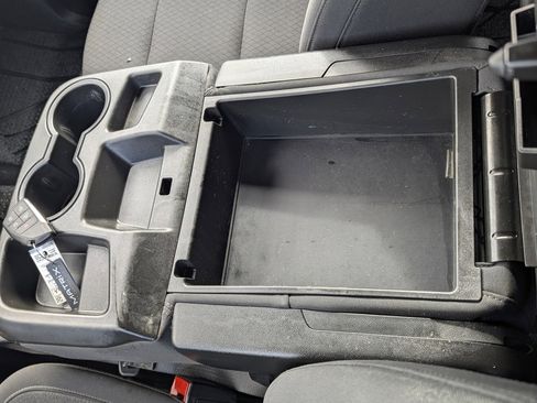 Used 2022 Chevrolet Silverado 1500 Custom image 42