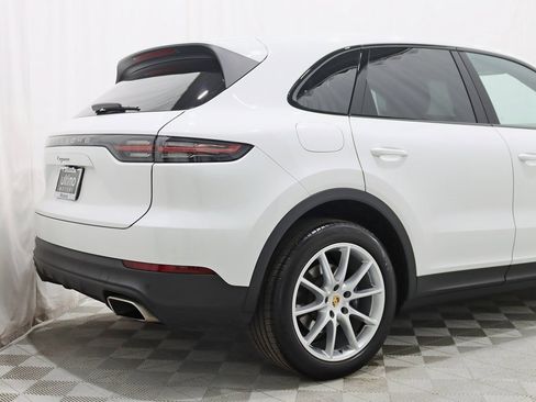 Used 2019 Porsche Cayenne image 9