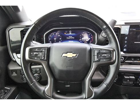 Used 2024 Chevrolet Silverado 3500 High Country w/ High Country Premium Package AWD/4WD image 14