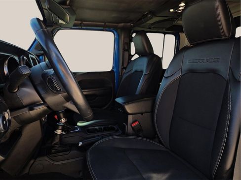 Used 2021 Jeep Wrangler Unlimited Sport image 12