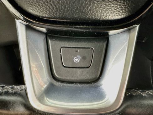 Used 2023 Honda Pilot Elite image 7