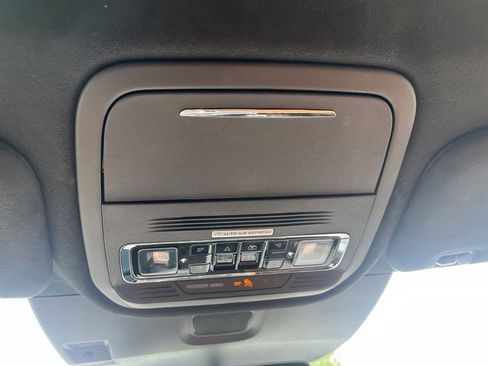 Used 2026 Lincoln Aviator Black Label AWD/4WD image 39