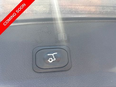 Used 2018 Ford Escape SEL FWD image 11