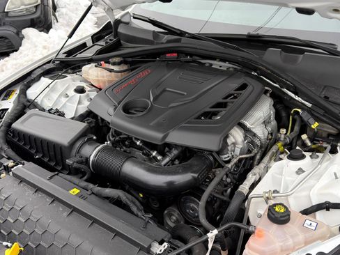 Used 2022 Alfa Romeo Giulia Veloce image 30