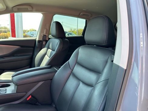 Certified 2023 Nissan Murano SV w/ SV Midnight Edition Package AWD/4WD image 21