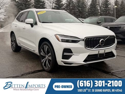 Used 2022 Volvo XC60 T8 Inscription w/ Advanced Package image 1