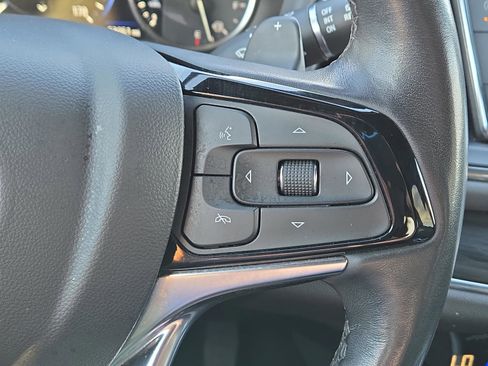 Used 2024 Buick Enclave Premium image 25