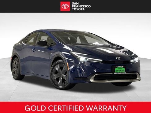 Certified 2023 Toyota Prius Prime FWD image 7