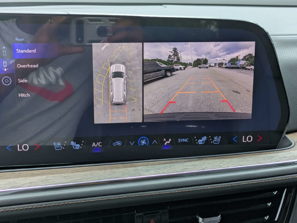 New 2026 Chevrolet Tahoe High Country RWD image 23