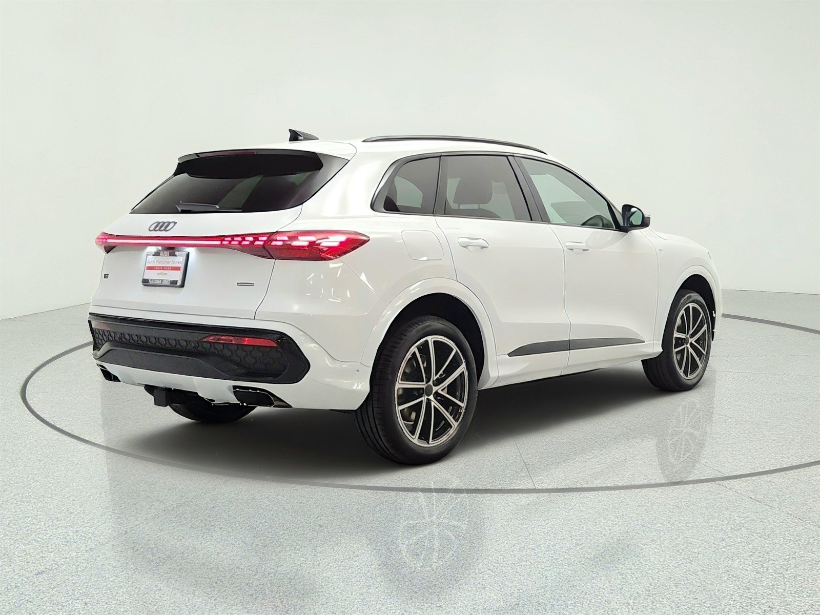 New 2026 Audi Q5 Premium Plus AWD/4WD image 5