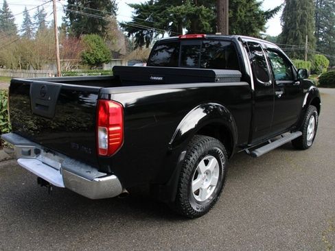 Used 2005 Nissan Frontier SE w/ (P01) Power Pkg image 3