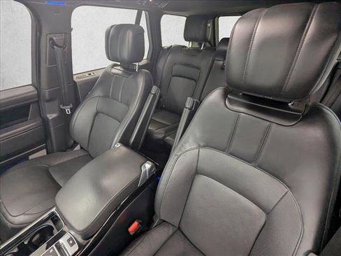 Used 2021 Land Rover Range Rover Westminster Edition image 13