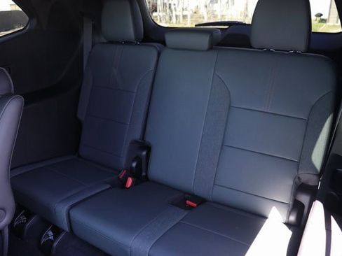 New 2025 GMC Acadia AT4 image 16