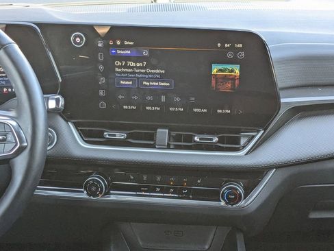 Used 2025 Chevrolet Equinox LT image 20