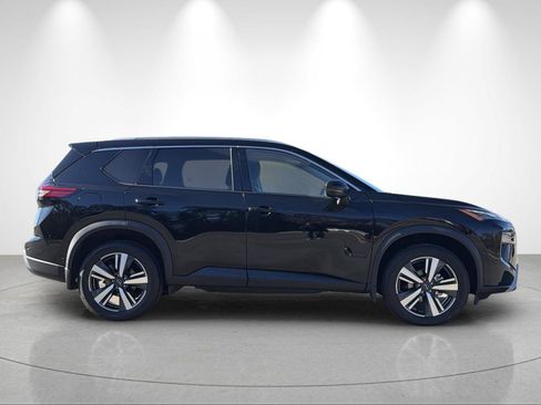 Used 2024 Nissan Rogue SL w/ SL Premium Package AWD/4WD image 6