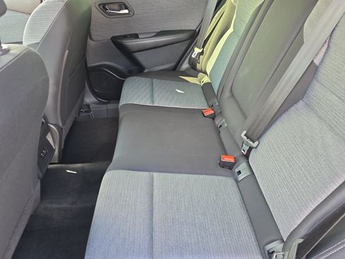 Used 2023 Nissan Rogue SV FWD image 12