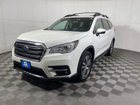 Used 2022 Subaru Ascent Limited w/ Technology Package AWD/4WD image 4