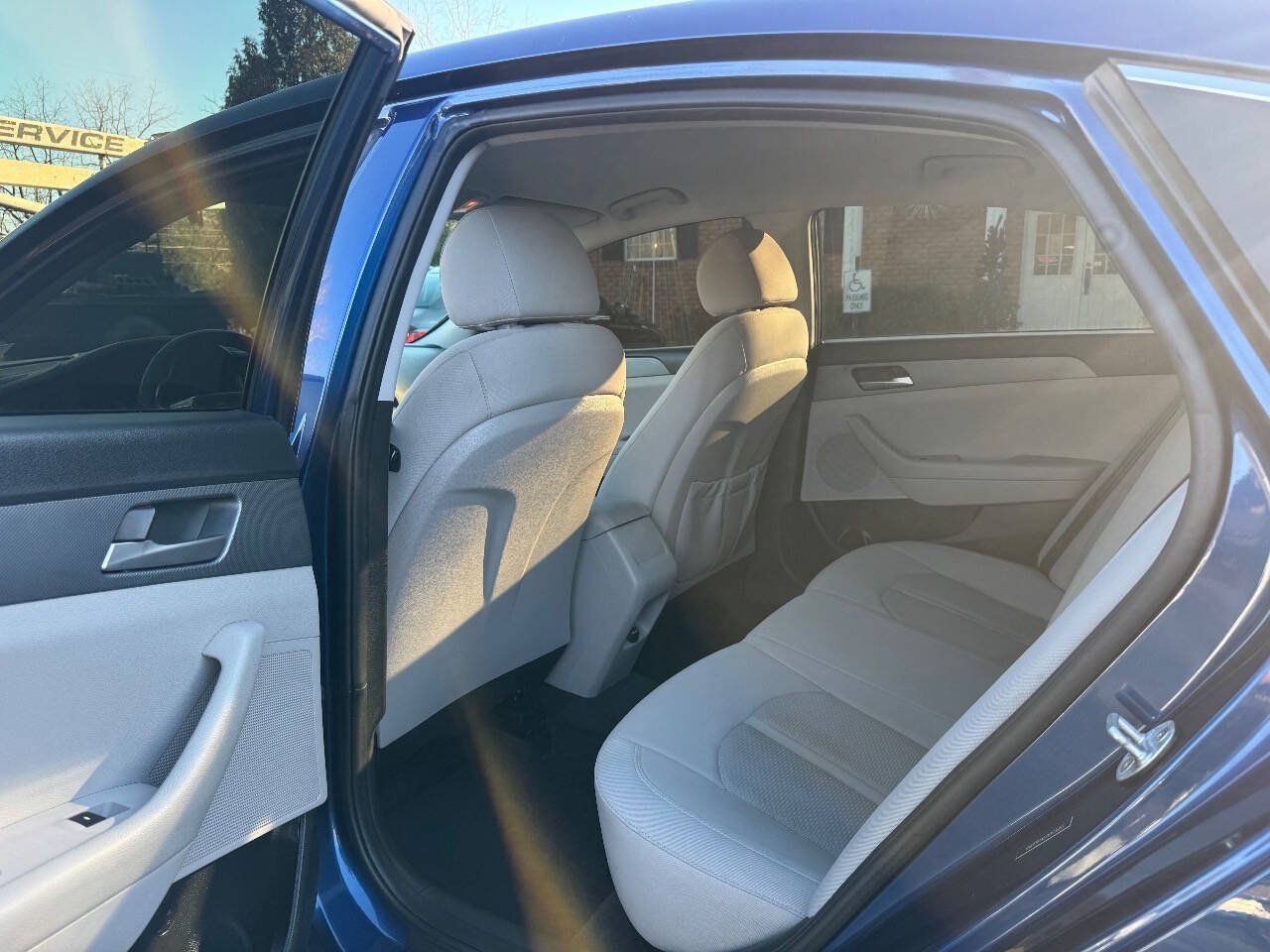 Used 2019 Hyundai Sonata SE FWD image 14