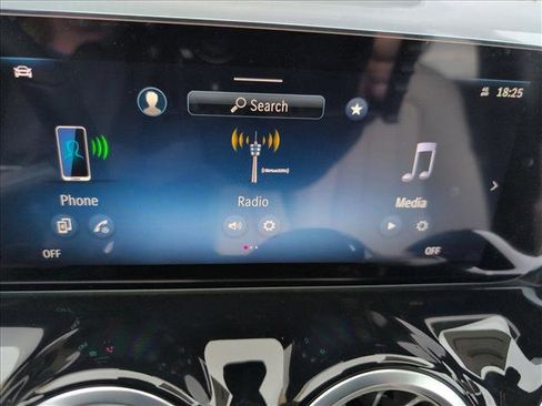 New 2026 Mercedes-Benz GLA 250 4MATIC image 14