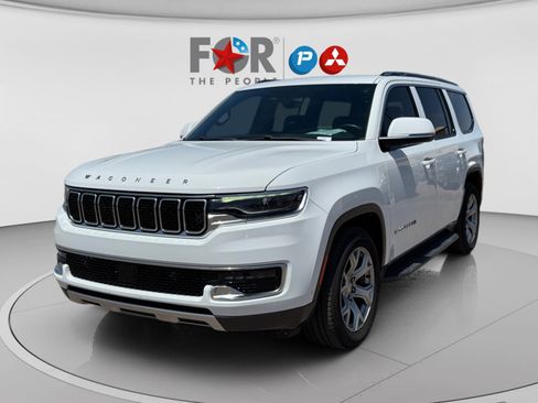 Used 2022 Jeep Wagoneer Series II RWD image 1
