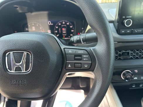 Certified 2025 Honda Accord LX image 31