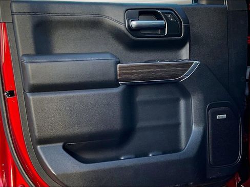 Used 2021 Chevrolet Silverado 1500 LT Trail Boss w/ Convenience Package II image 22