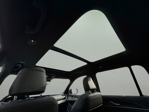 New 2025 Jeep Grand Cherokee Limited image 28