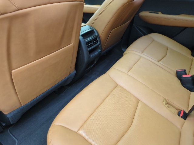 Used 2024 Cadillac XT5 Premium Luxury AWD/4WD image 23