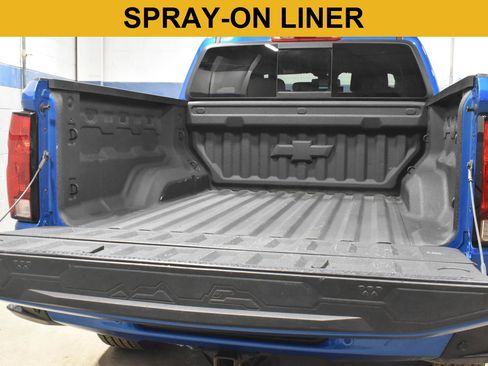 Used 2023 Chevrolet Colorado LT w/ LT Convenience Package II image 5