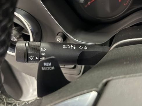 Used 2022 Chevrolet Camaro SS RWD image 15