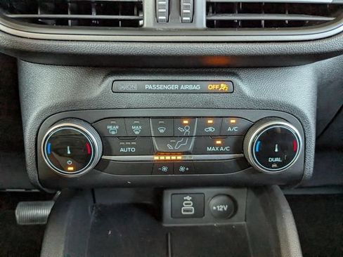 Used 2025 Ford Escape Active AWD/4WD image 14