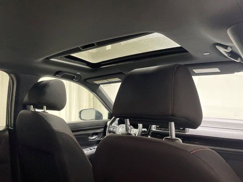 Used 2025 Honda CR-V Sport image 12