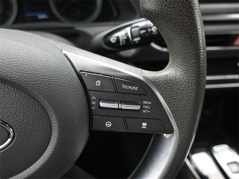 Used 2021 Hyundai Sonata SEL w/ Cargo Package image 19
