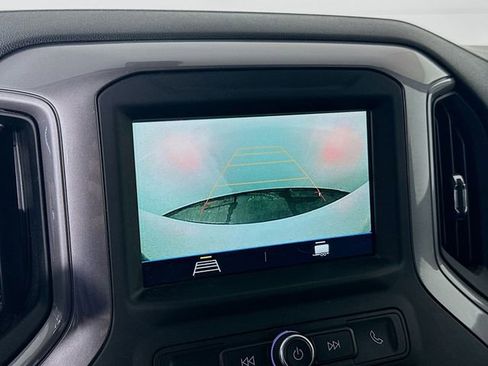 Used 2019 Chevrolet Silverado 1500 Custom w/ Custom Value Package image 14