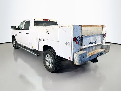Used 2018 RAM 2500 Tradesman w/ Chrome Appearance Group AWD/4WD image 5
