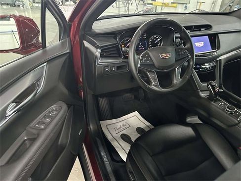 Used 2020 Cadillac XT5 Luxury image 11