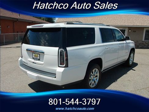 Used 2016 GMC Yukon XL Denali w/ Open Road Package AWD/4WD image 5
