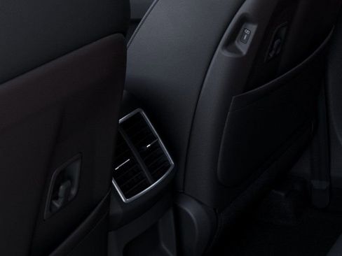 New 2026 Kia Sportage EX FWD image 28