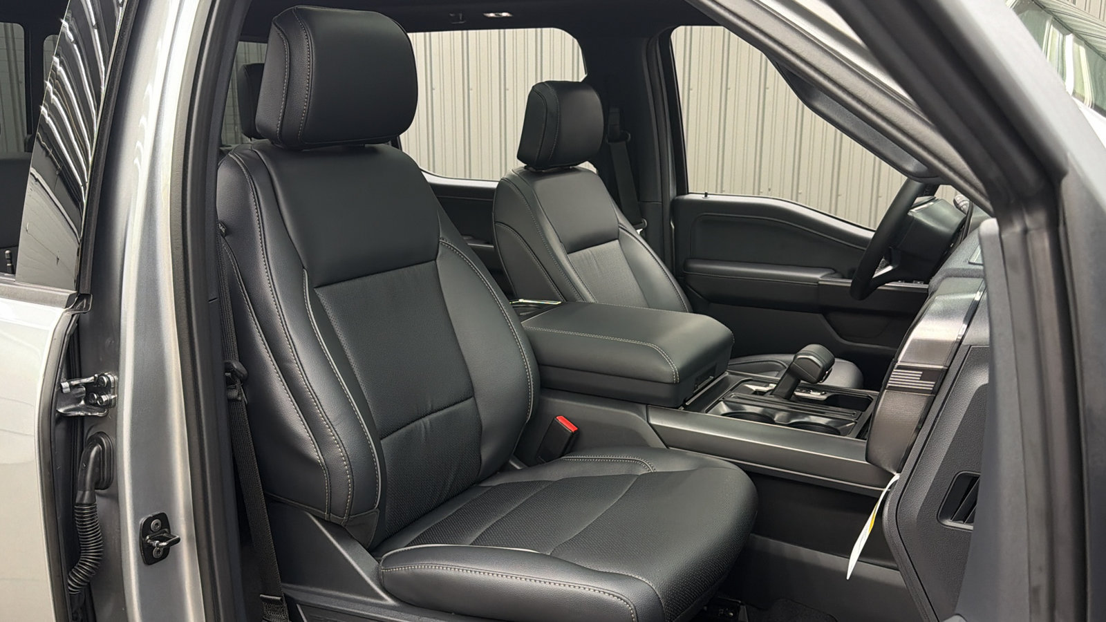Used 2026 Ford F150 Lariat AWD/4WD image 36