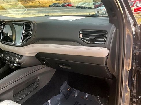 Used 2021 Dodge Durango R/T w/ Premium Interior Group image 16